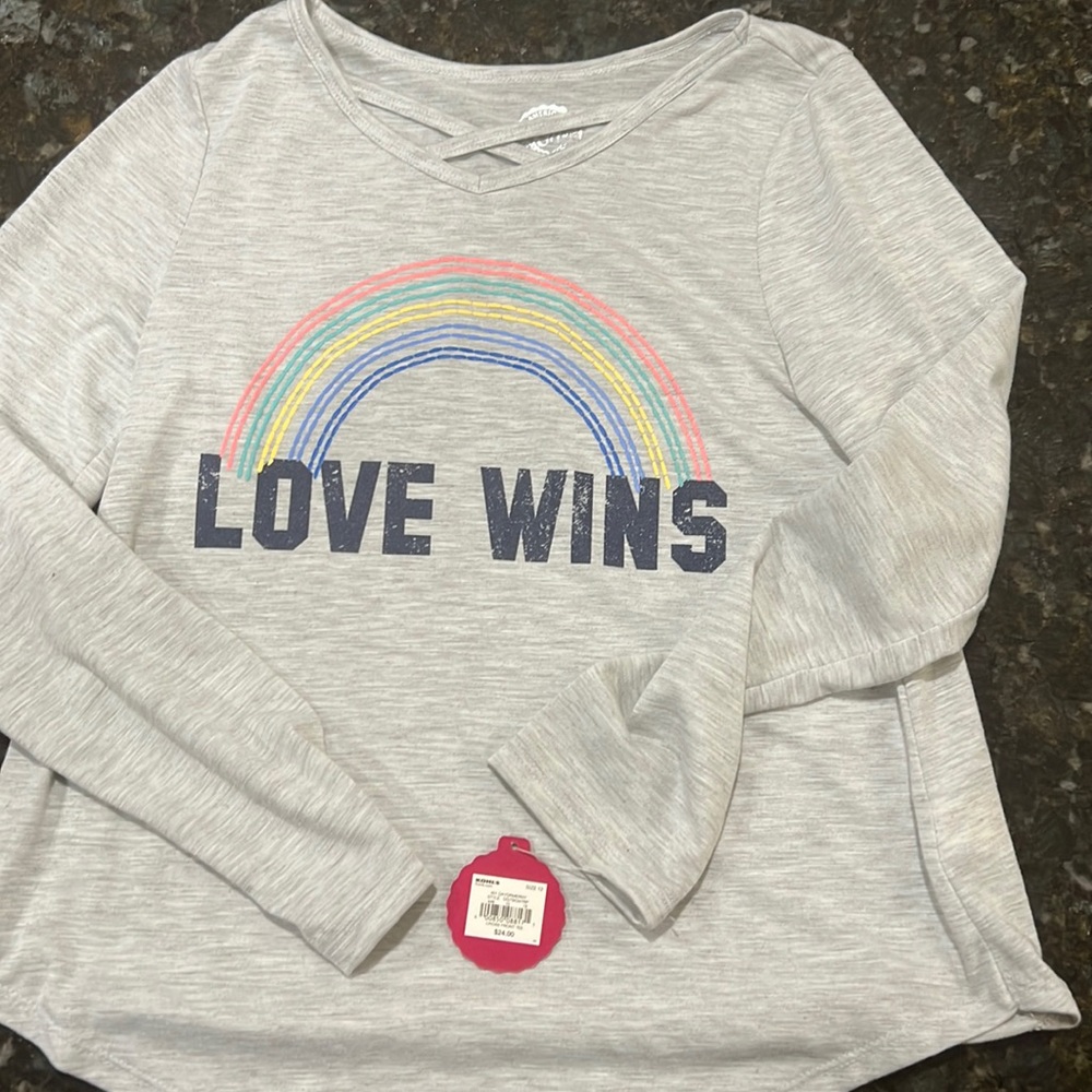 Girls long sleeve shirt